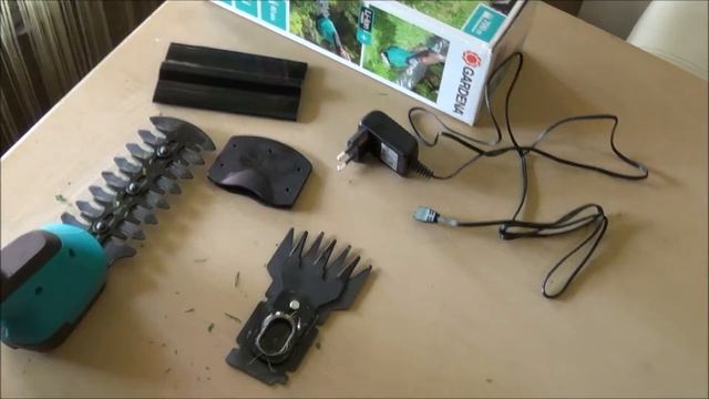 Аккумуляторные ножницы кусторез Gardena Accu Cut Li смотреть онлайн