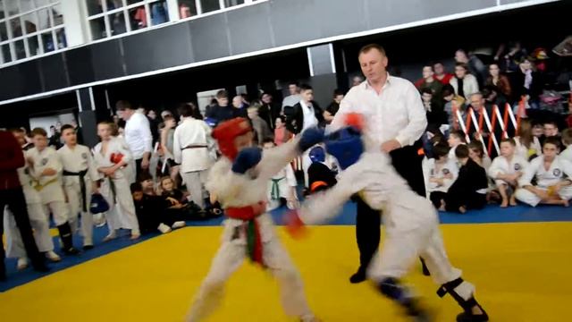 Сафин Алиага 1 бой 10-11 лет Рукопашный бой 03.04.2016 смотреть онлайн