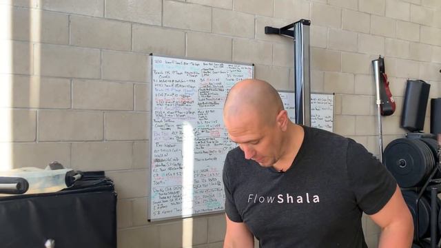 092 - Kettlebell Alternating Single Arm Row - add complexity смотреть онлайн