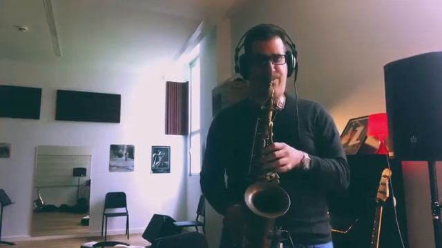 Eastman 52nd Street Alto sax смотреть онлайн