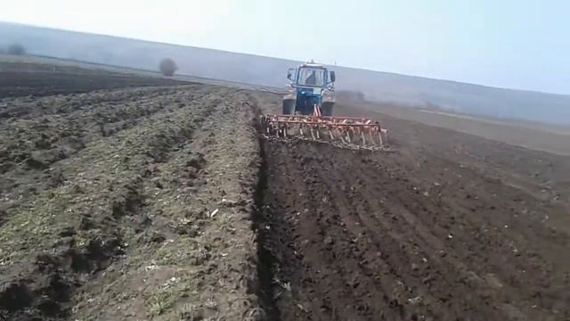 МТЗ82 и КПС4 культивация смотреть онлайн