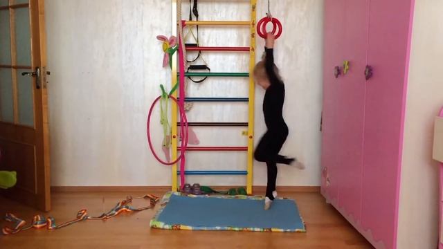 Домашние концерты , художественная гимнастика лента Приключения Ванессы смотреть онлайн