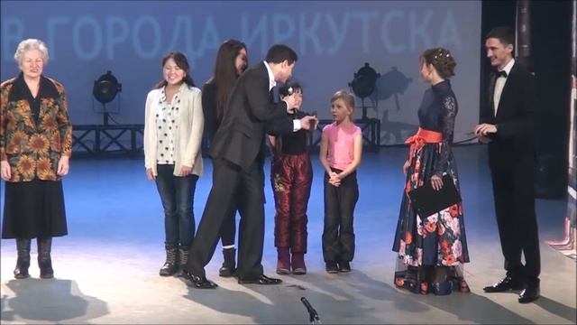 в лесу родилась елочка смотреть онлайн