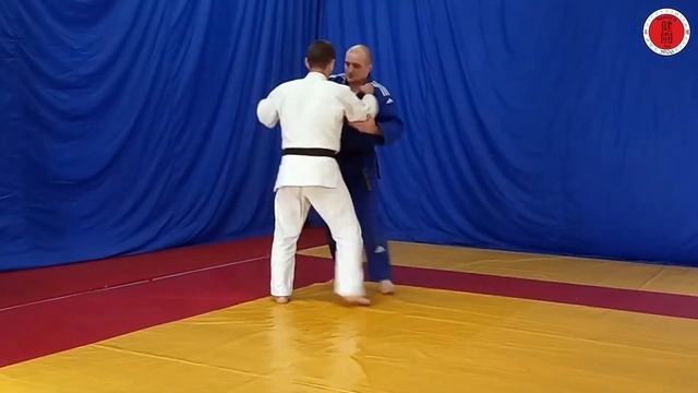 Задняя подсечка (ко-сото-гари/ko-soto-gari) смотреть онлайн