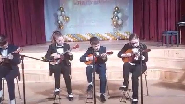 ансамбль Ладушки С.Джопплин " Персиковый регтайм" смотреть онлайн