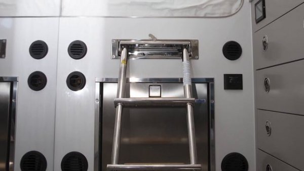 Mercedes Benz Zetros Expedition Vehicle. COMPLETE EXPEDITION VEHICLE WALK-THROUGH