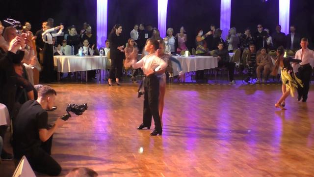 Air dance christmas ball 2021 Junior 1 Open Paso Final смотреть онлайн