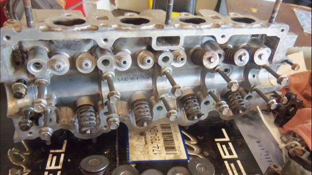 PARTES DE UN 2000 HYUNDAI ACCENT MOTOR 1 5L PARTE #1 смотреть онлайн
