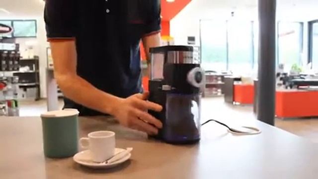 ROMMELSBACHER EKM 200 elektrische Kaffeemühle mit Scheibenmahlwerk Kaffeepulver täglich frisch смотреть онлайн
