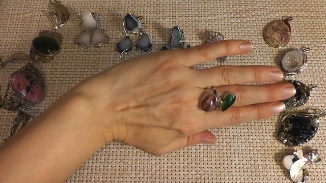 💫💫💫БРАСЛЕТЫ , КОМПЛЕКТЫ , ПОДВЕСЫ . УКРАШЕНИЯ С ПРИРОДНЫМИ КАМНЯМИ РУЧНОЙ РАБОТЫ👍👍👍 смотреть онлайн