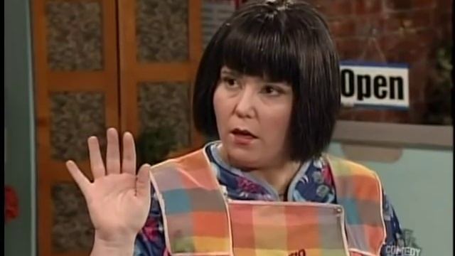 MADtv Miss Swan Candy Store смотреть онлайн