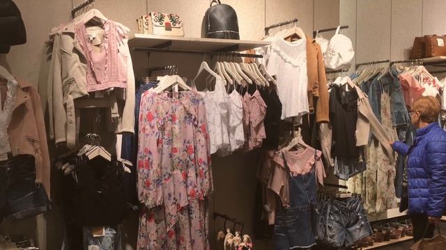 Barcelona Shopping 2017 - Where To Shop In Barcelona - Luxury, Outlet,  High Street