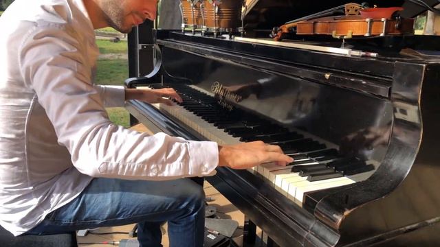 LET'S GET LOUD (Piano/Violine/Loop Cover) - Dominik Wagner