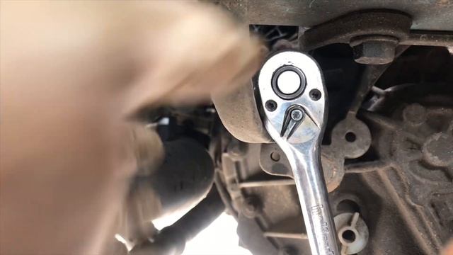 2.3 DCi Renault Master Gearbox Removal смотреть онлайн