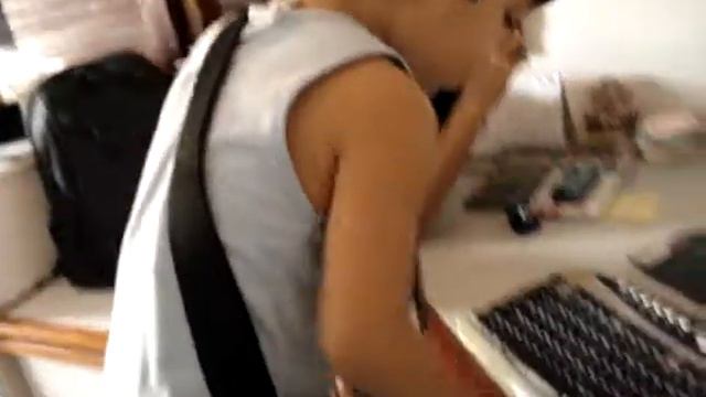 Kenzo na Guitarra: Iron Man смотреть онлайн