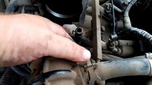 Шевроле Ланос .2008 1.5.Чистим дроссельную заслонку.