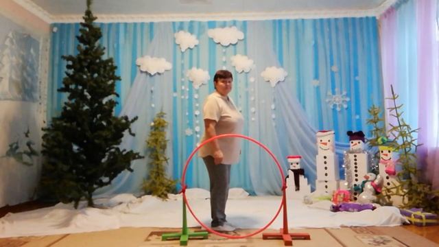 "Ходьба по похилій дошці. Пролізання в обруч лівим і правим боком. Рухлива гра Прокоти м`яч у ворот смотреть онлайн