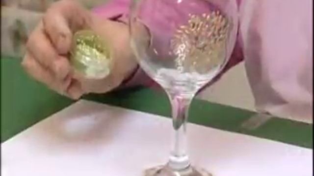 STAKLENA ČAŠA - (tehnika:konturne Boje I Glitter)
