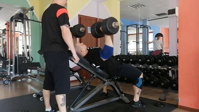 7 Жим гантелей на наклоне,45 смотреть онлайн