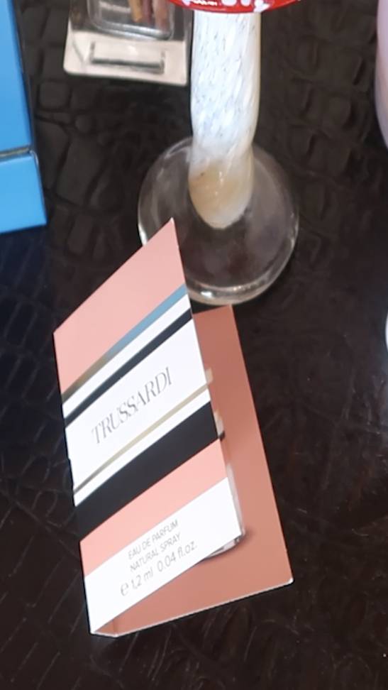 Обзор аромата Trussardu Eau De Trussardi