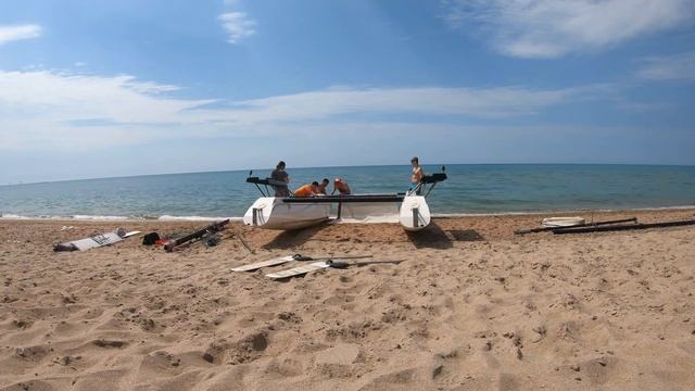 Сборка парусного кстамарана "Котлин" смотреть онлайн