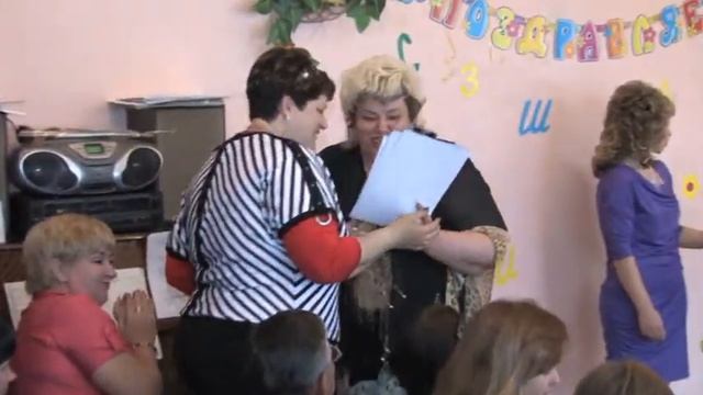 Здравствуй школа 2011, группа 9. Часть 4 смотреть онлайн