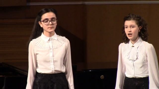 "Журавли" исполняют Софья Бекиш, Эмма Григорян, концертмейстер Юрий Поляков смотреть онлайн