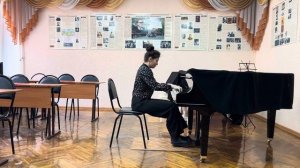 Черных Марина (17 лет) «Новороссийский музыкальный колледж им. Д. Д. Шостаковича»