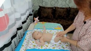 Как делать зарядку с малышом с 2 месяцев.