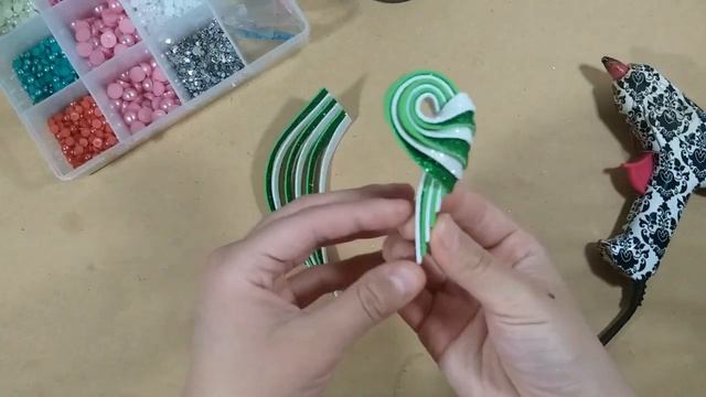 Decora Tu Arbol De Navidad Con Estos Corazones De Goma Eva/Foami!! CDN DIY