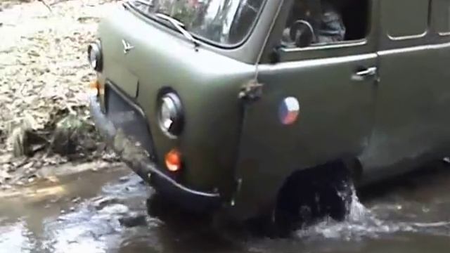 UAZ 452