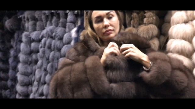 ШУБА ТРАНСФОРМЕР С КАПЮШОНОМ ПЕСЕЦ 90 СМ, СОБОЛЬ смотреть онлайн
