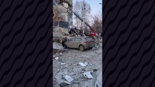 Землетрясение в Турции / Извержение вулкана в Японии / Огненный торнадо в Чили смотреть онлайн