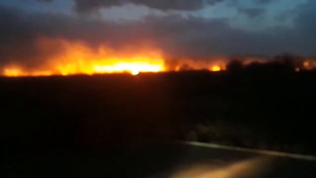 Пожар в микрорайоне Южный в Каменске-Уральском. смотреть онлайн