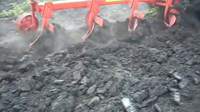 Плуг ПЛН4-40 МЗШ смотреть онлайн
