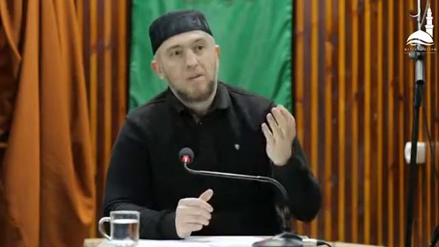 Друзья на том свете будут врагами, кроме богобоязненных смотреть онлайн