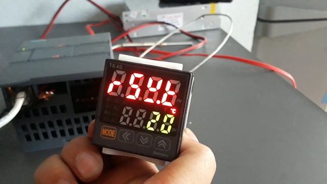 Modbus RTU PLC S7-1200 With Temperature Indicator TK4S Autonic(Truyền Thông Modbus Đồng Hồ Nhiệt TK смотреть онлайн