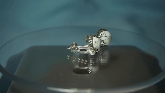 пусеты "Веточки", серебро, халцедон. смотреть онлайн