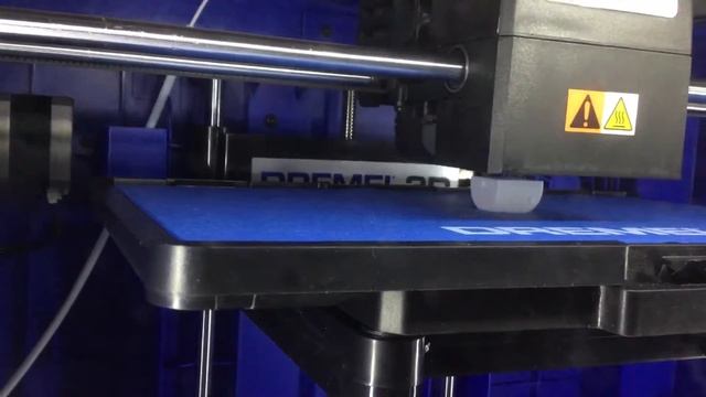 Dremel 3D40 Bosch 3D Printer Drucker смотреть онлайн