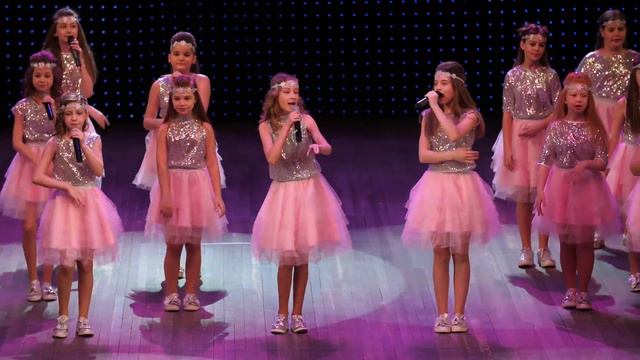 Шоу-группа "АКВА-baby" "Звездная река" смотреть онлайн