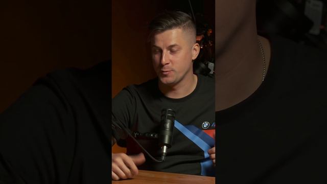 МОТОЦИКЛЫ и 80 000 ДЕВУШЕК Взрывного Майка! смотреть онлайн