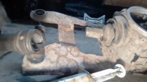 Шевик плохо включается задняя передача и плохо выключается 5 передача