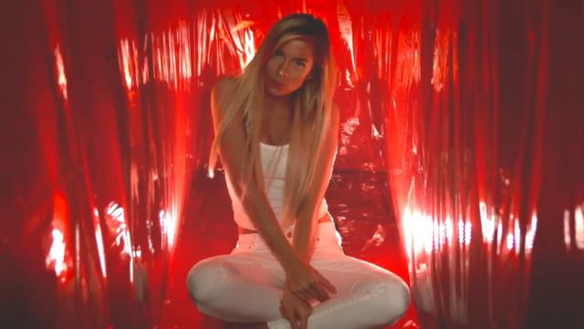 Andie Case - Sober Thinking (OFFICIAL MUSIC VIDEO) смотреть онлайн