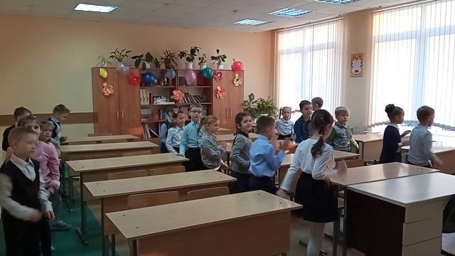 Танец-игра "ПОТАНЦУЙ-КА" ГУО "Средняя школа № 6 г.Кобрина" смотреть онлайн