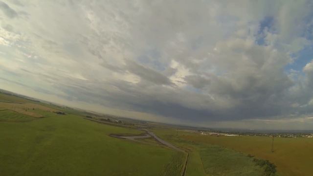 Подсолнухи рядом с М4 смотреть онлайн