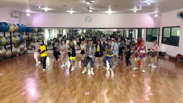 Reggaetón Lento (Remix) - CNCO, Little Mix | ZUMBA | YP.J