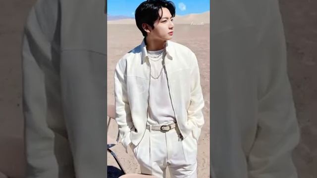 ДВА БЕЛЫХ ЛЕБЕДЯ??ТЭ И ГУКИ ❤?❤???? смотреть онлайн