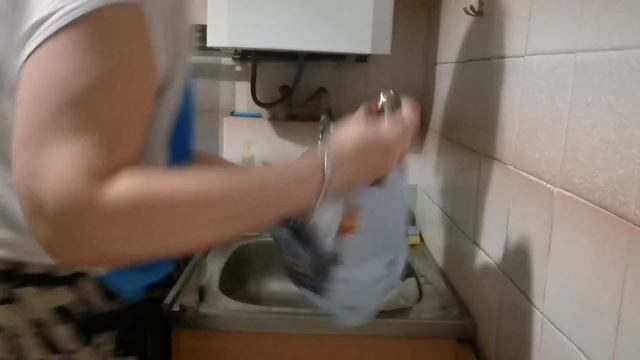 Моя подруга Лиана и мой влог вечер и моя Оксана готовит рыбку! А я сижу смотреть онлайн