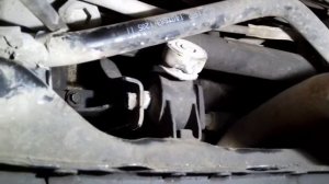 Джили МК Кросс замена опоры кпп(двигателя).#АлексейЗахаров. #Авторемонт. ремонт автомобиля