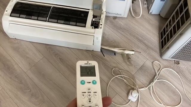 Пульт на все модели кондиционеров смотреть онлайн